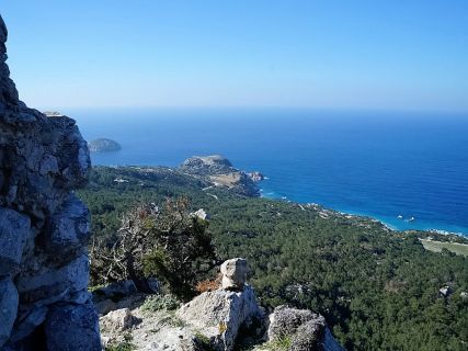 Independent cruise excursions in Rhodes and Monolithos