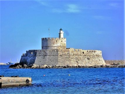 Fort of Saint Nicholas - Best shore excursions in Greek islands